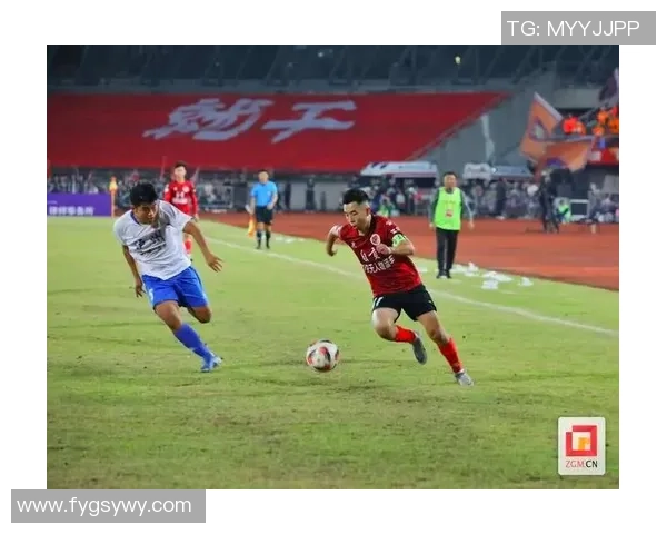 足球火球点燃激情赛场的热血瞬间与球迷的狂欢盛宴